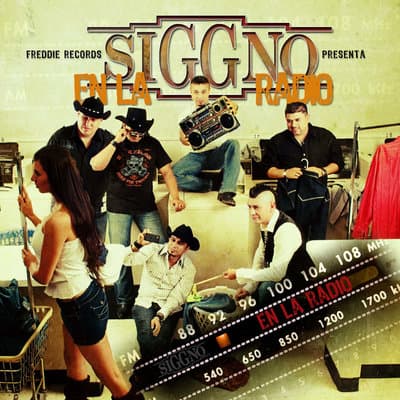 Album cover art for En La Radio