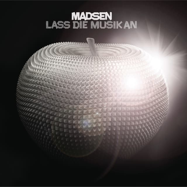 Album cover art for Lass die Musik An