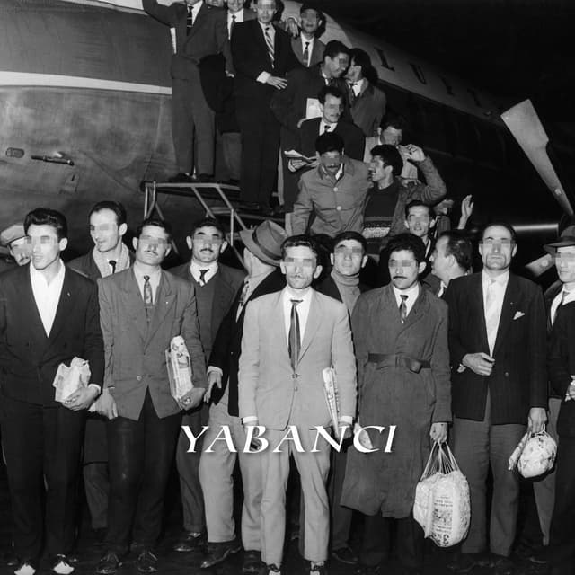 Album cover art for YABANCI