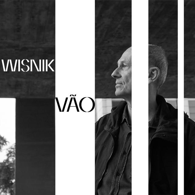 Album cover art for Vão