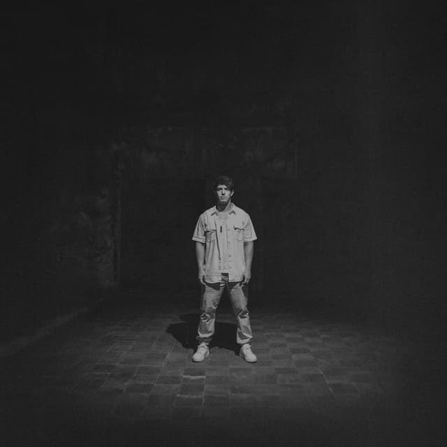 Album cover art for Causas Perdidas