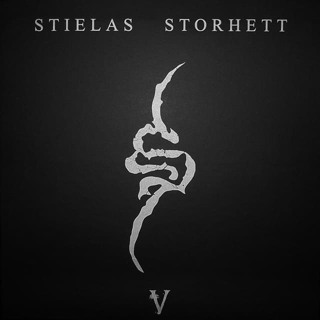 Album cover art for V