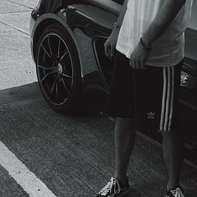 Album cover art for 16