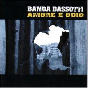 Album cover art for Amore E Odio