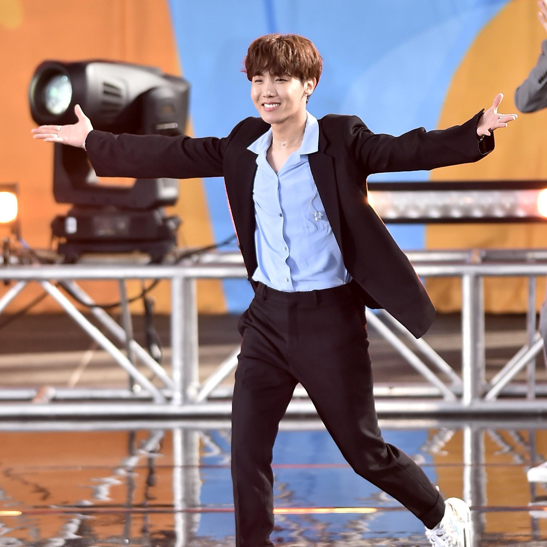 j-hope (j-hope)