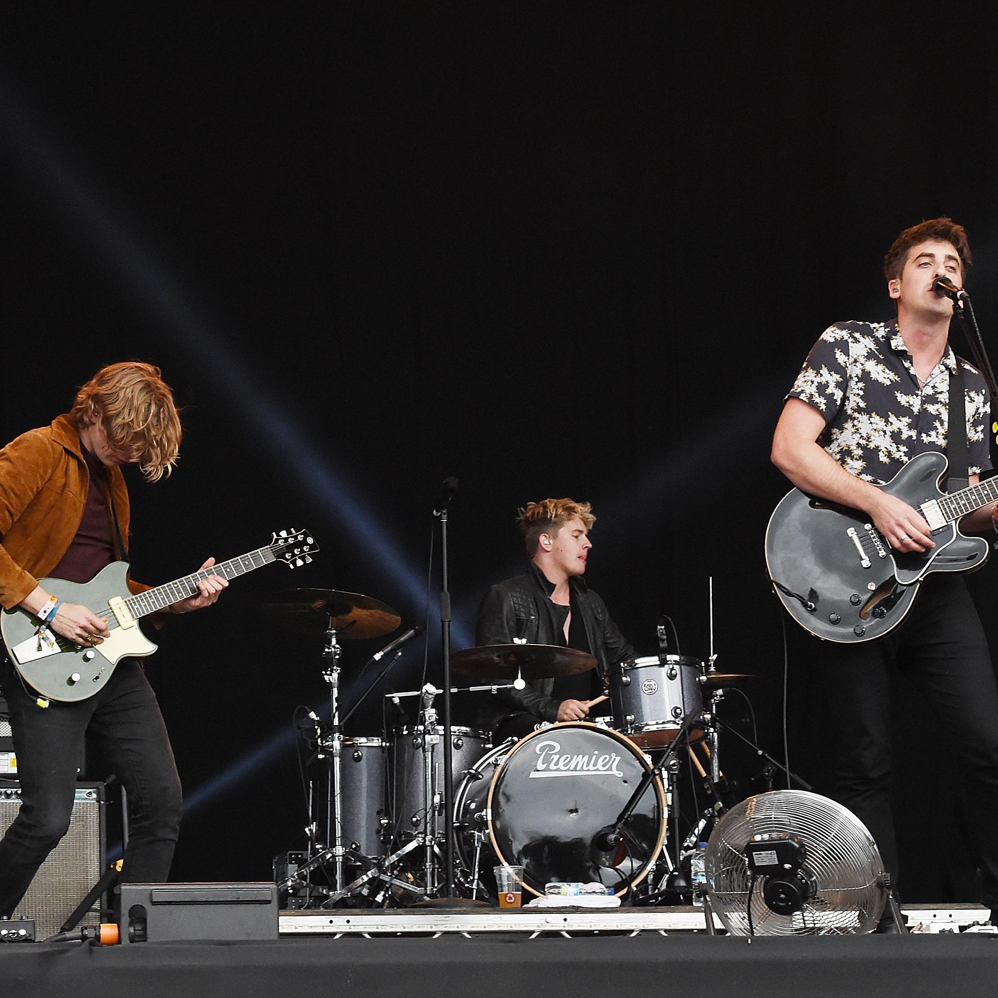 Circa Waves
