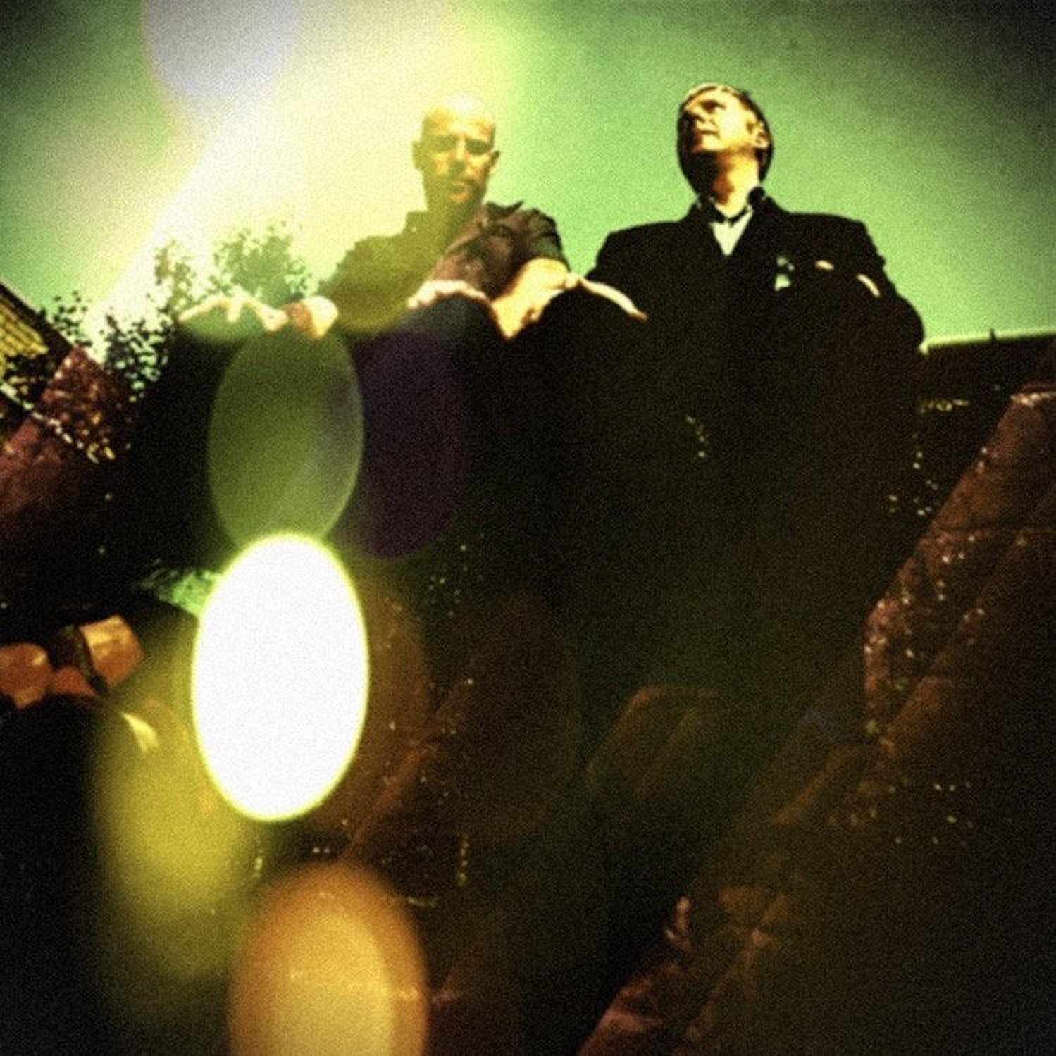Dynamic cover art
