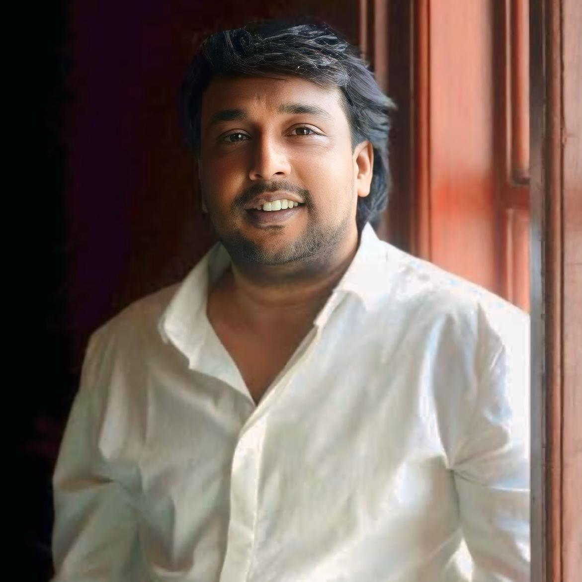 Artist chip image