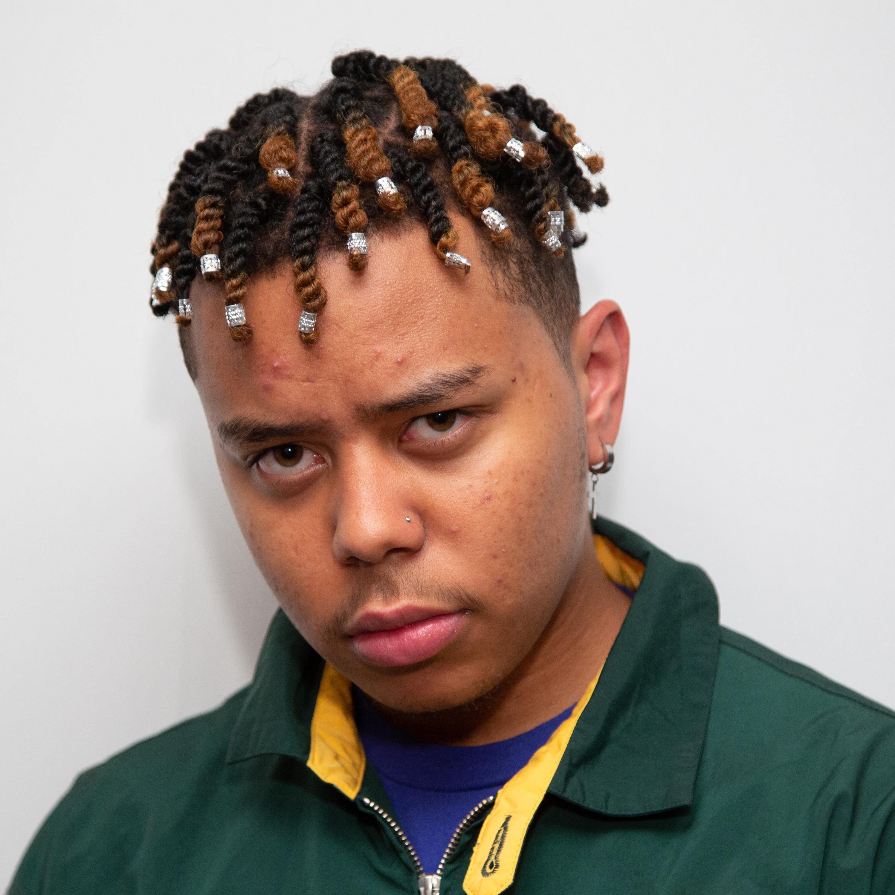 Dynamic cover art