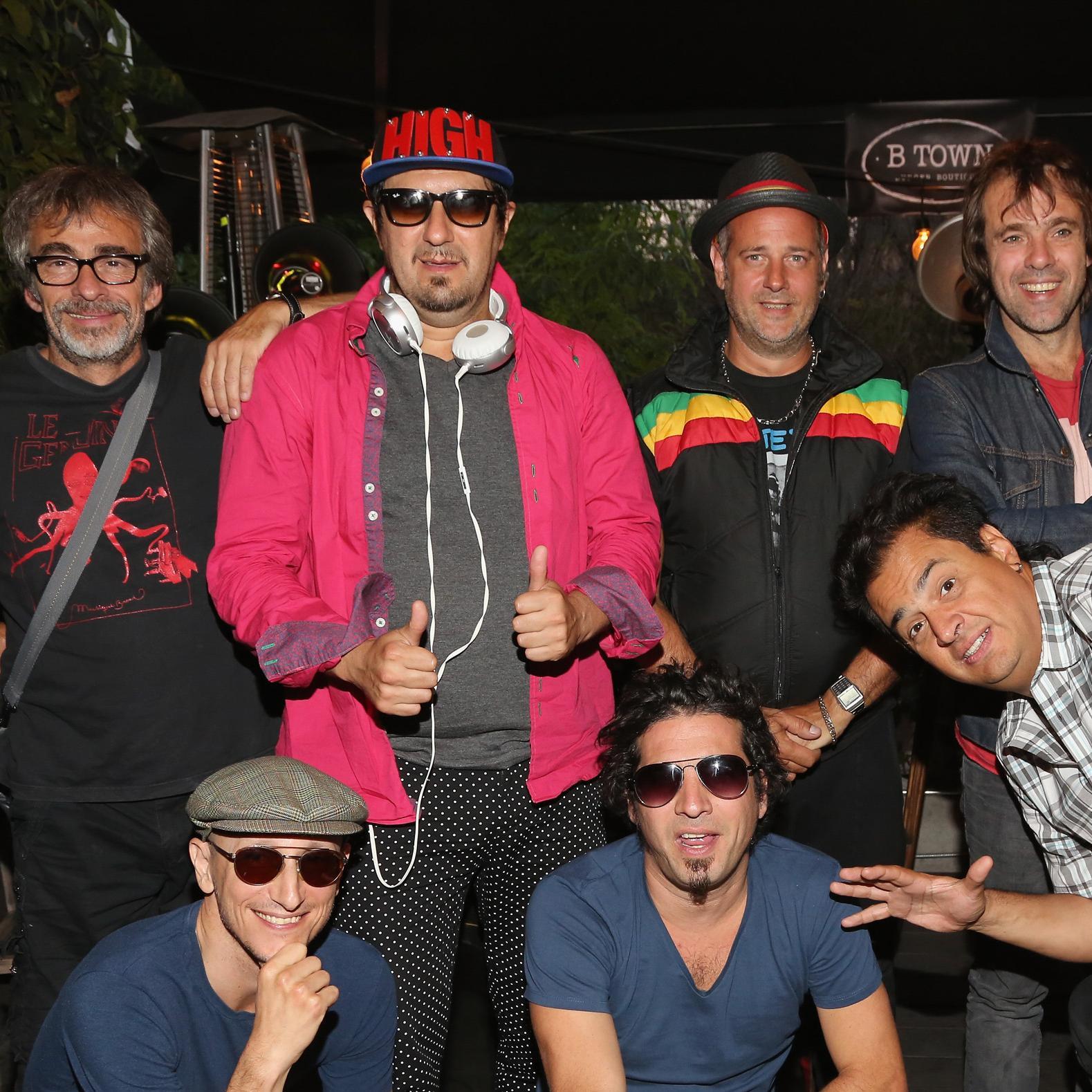 Los Auténticos Decadentes (Los Autenticos Decadentes)