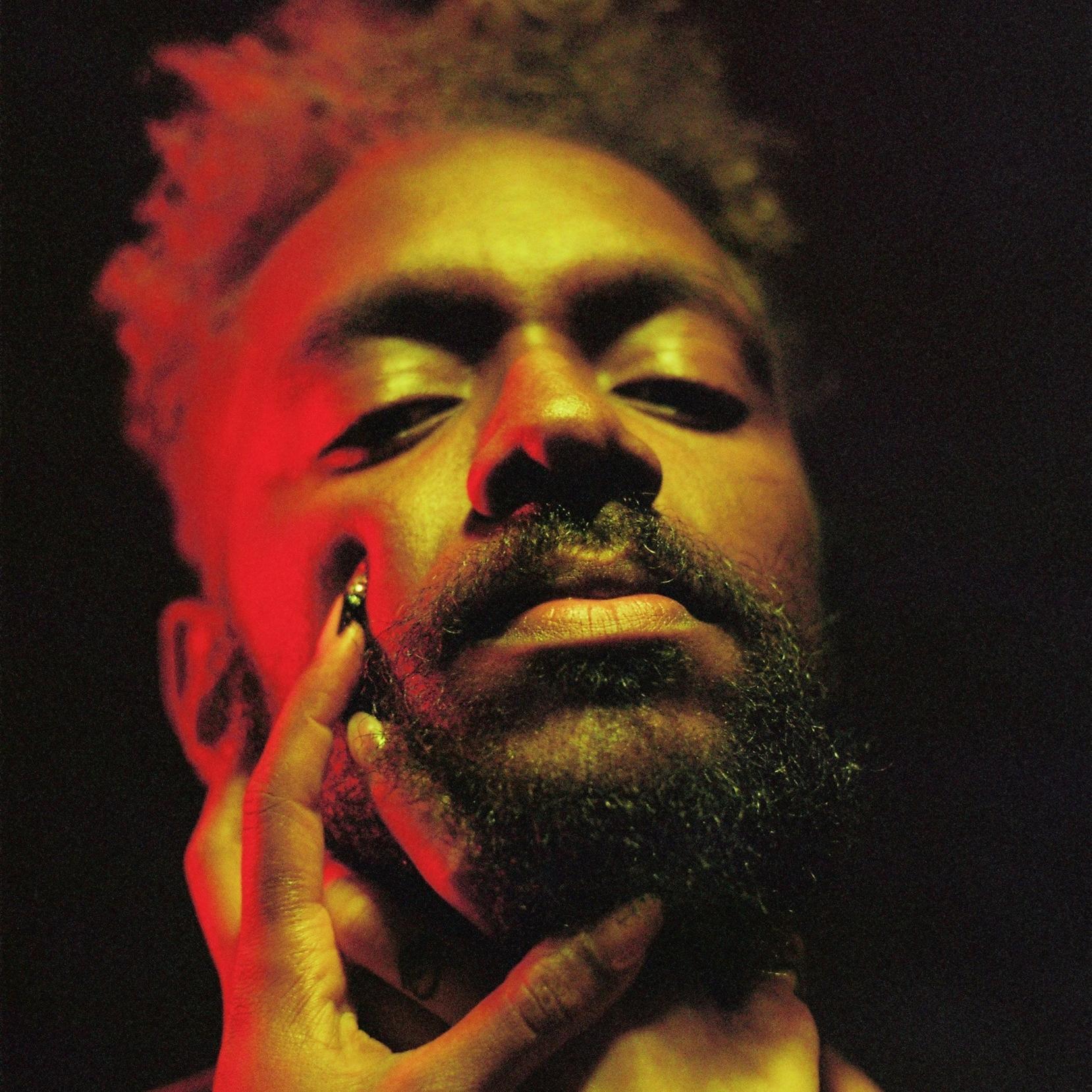 Dynamic cover art