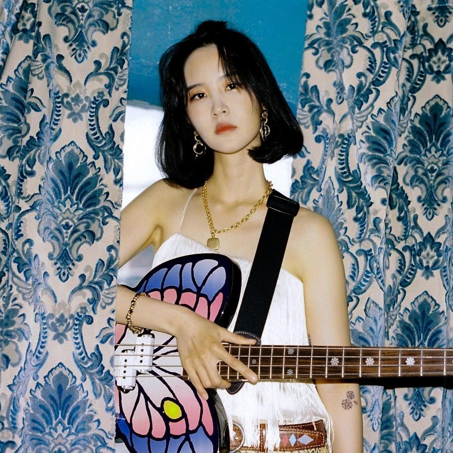이루리 (Luli Lee)