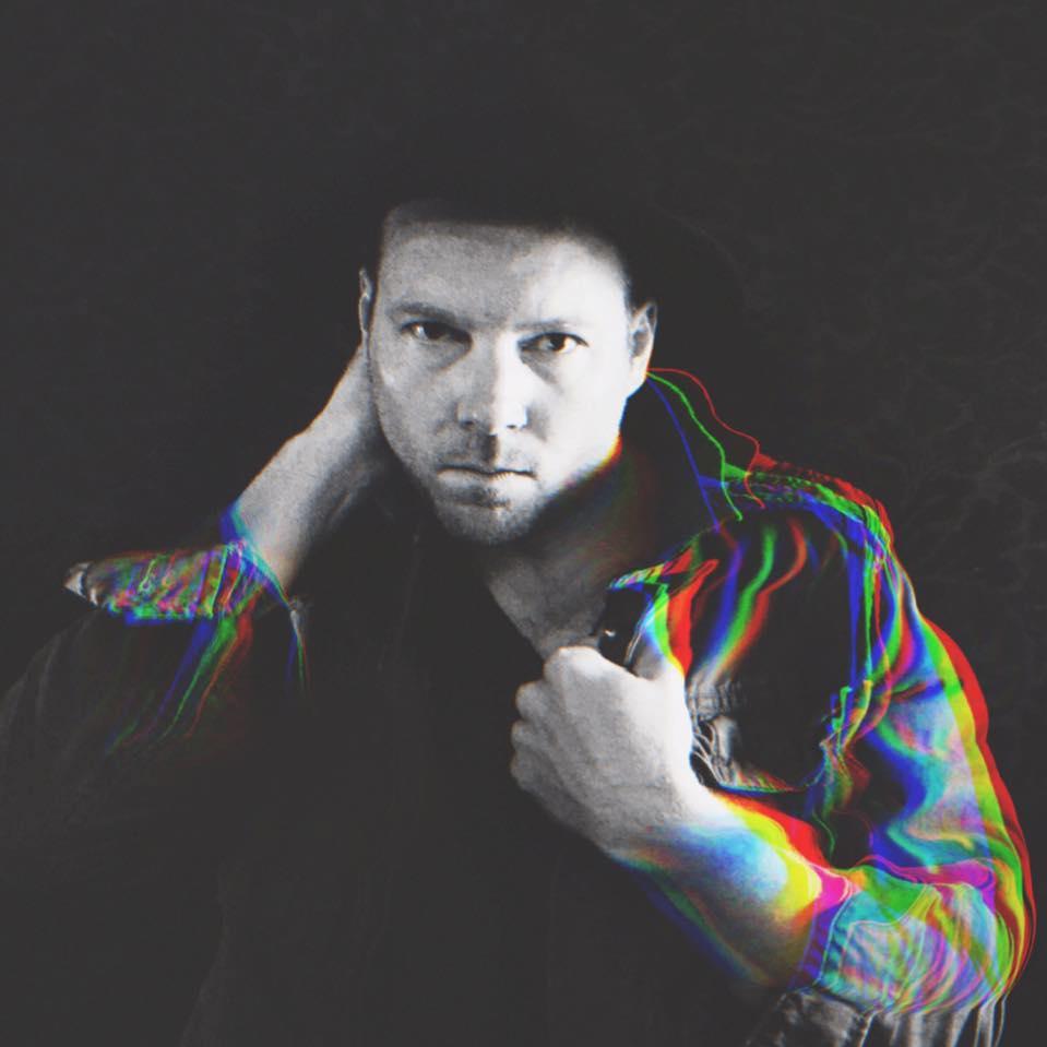 Dynamic cover art