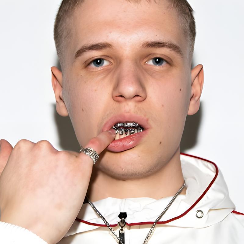 Artist chip image
