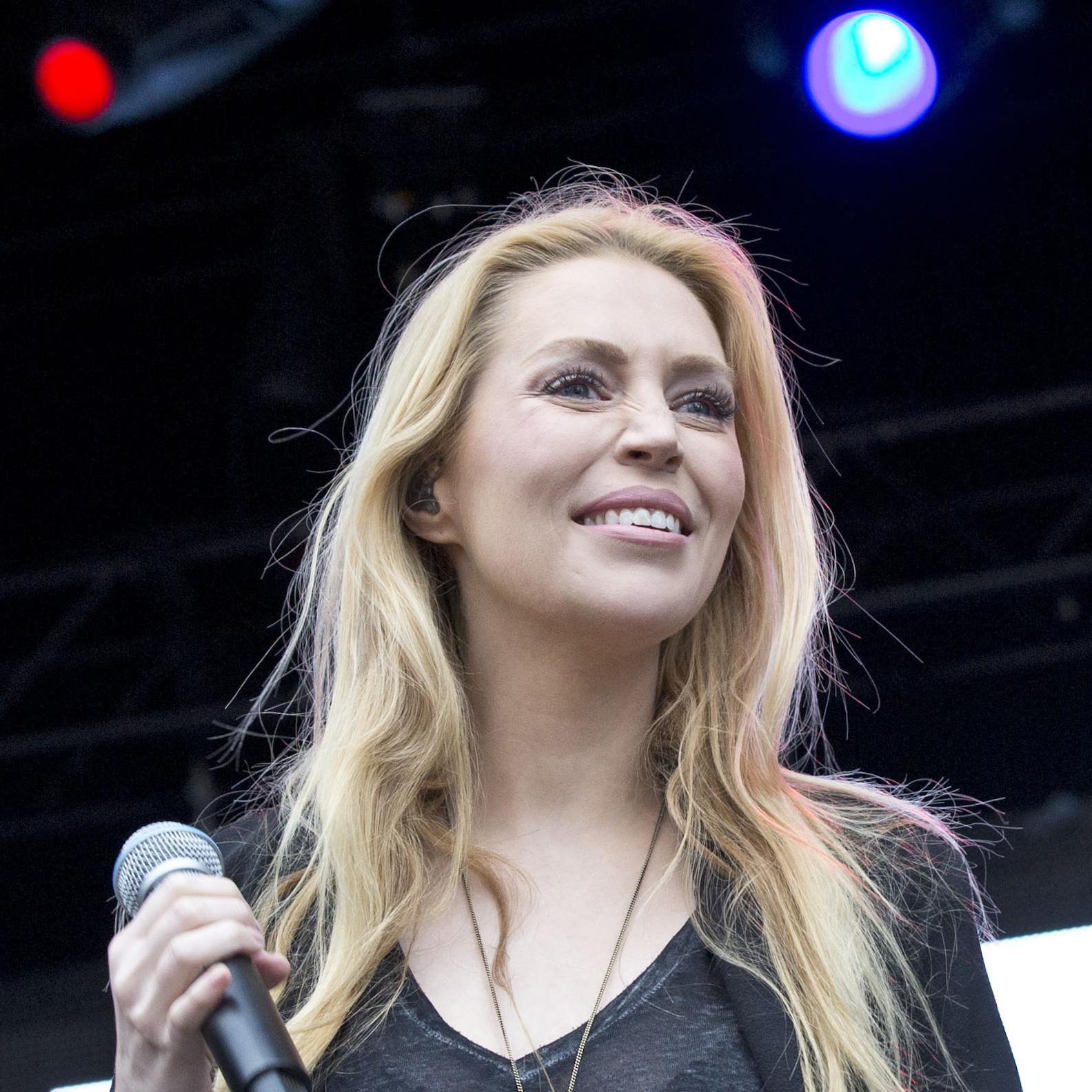 Alexa Feser