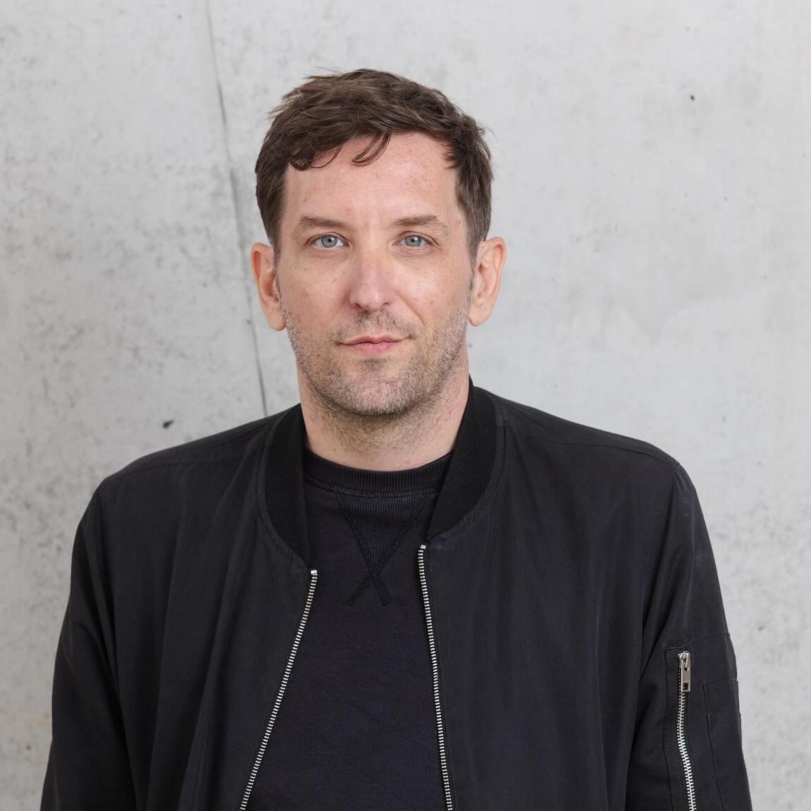 Artist chip image