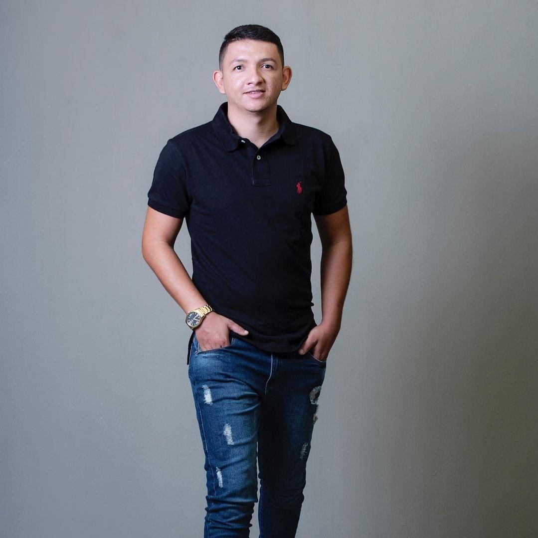 Artist chip image