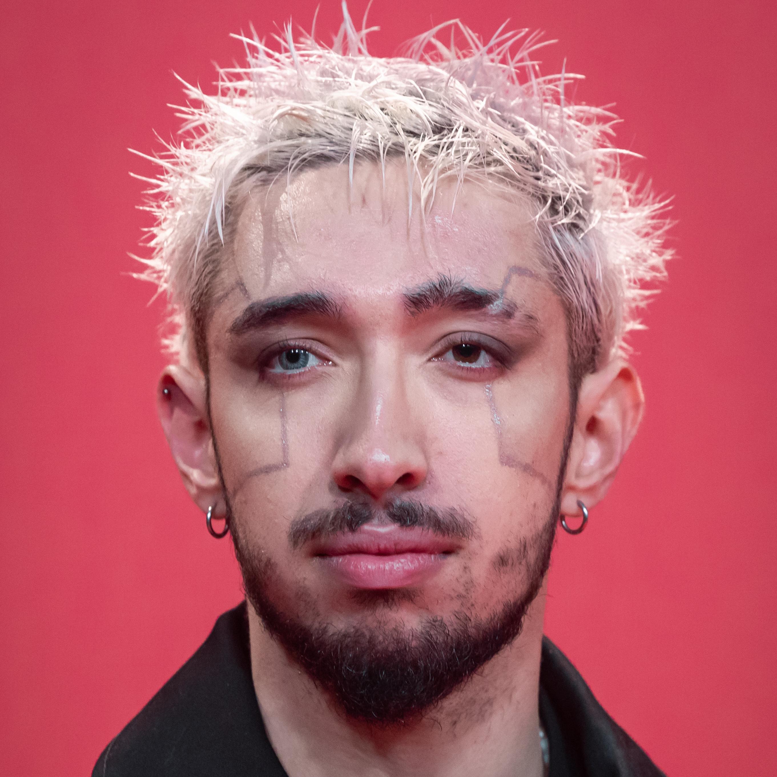 Dynamic cover art