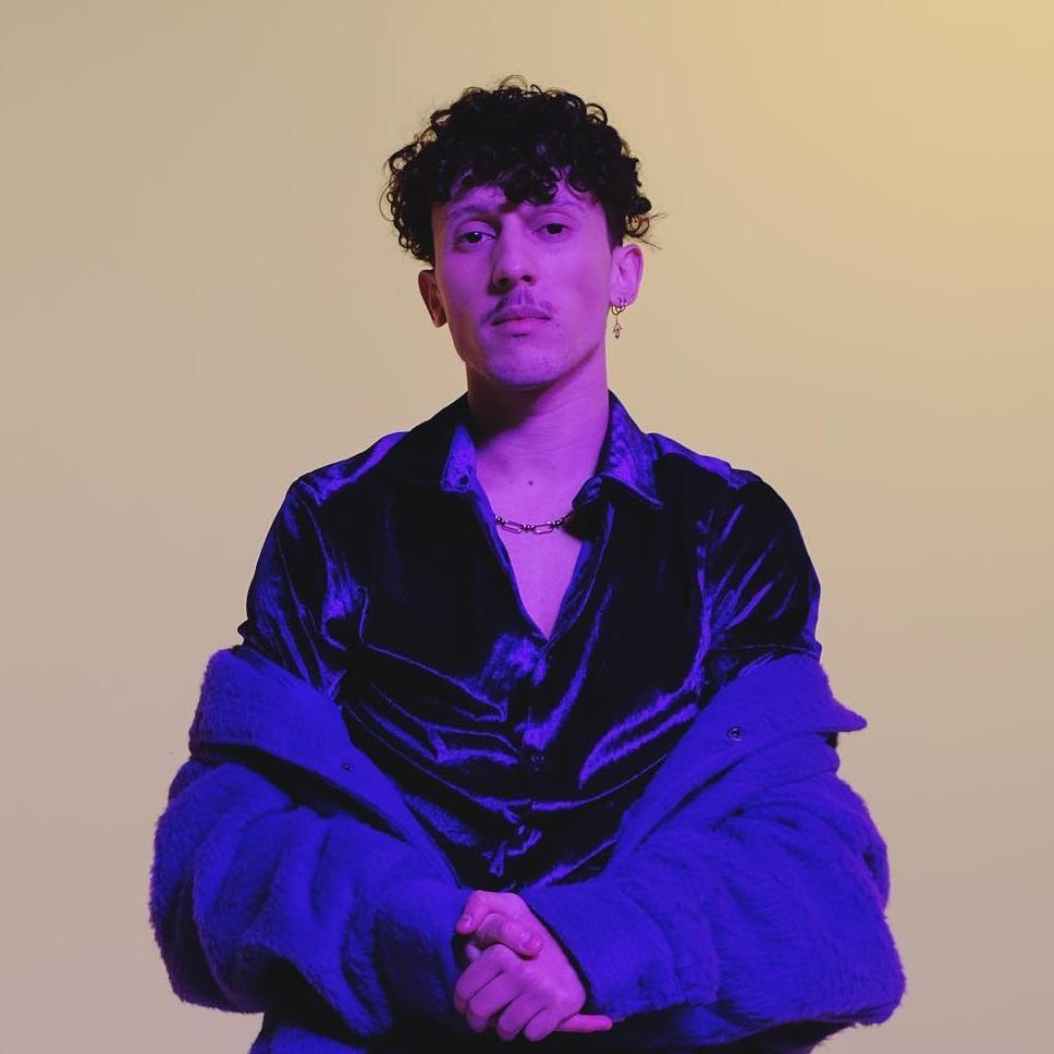 Dynamic cover art