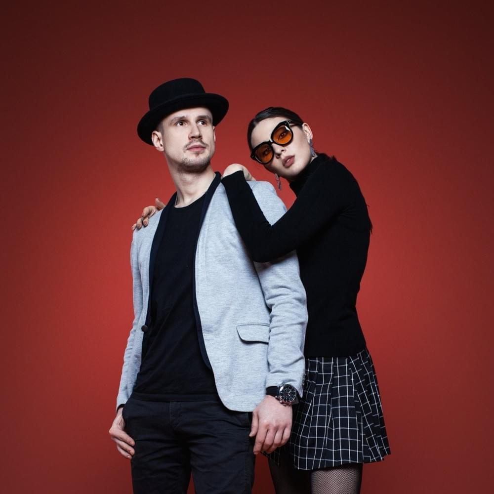Maruv & Boosin
