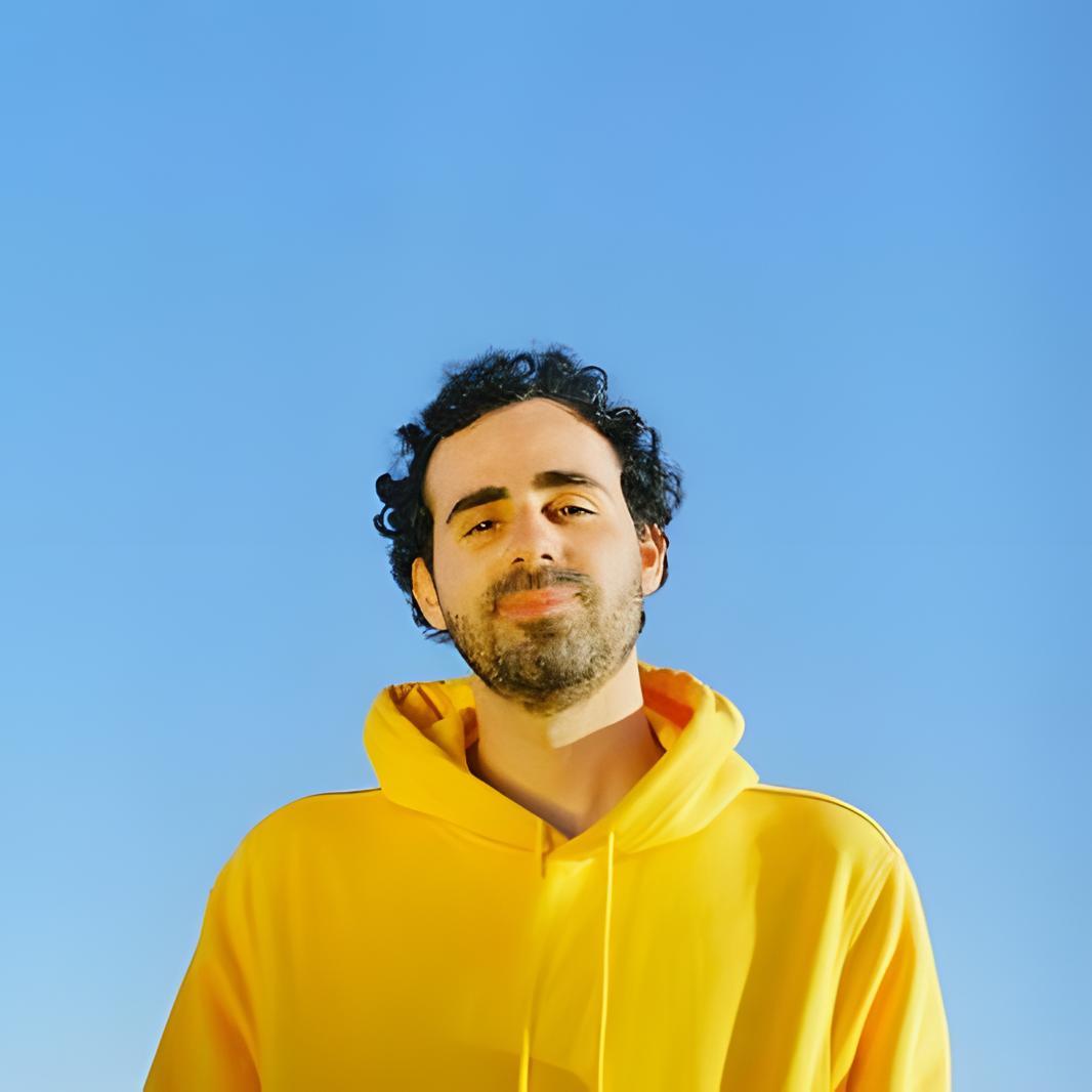 Dynamic cover art