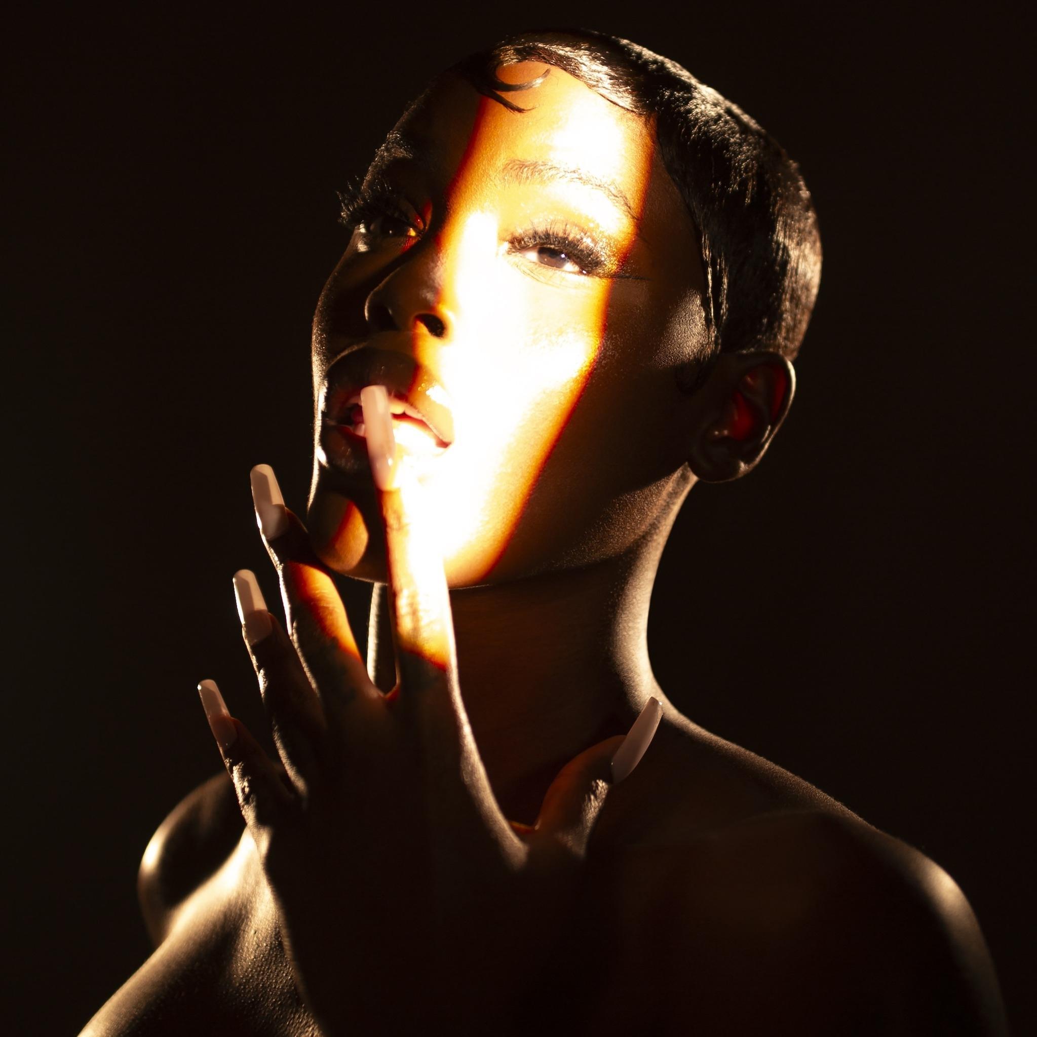 Dynamic cover art