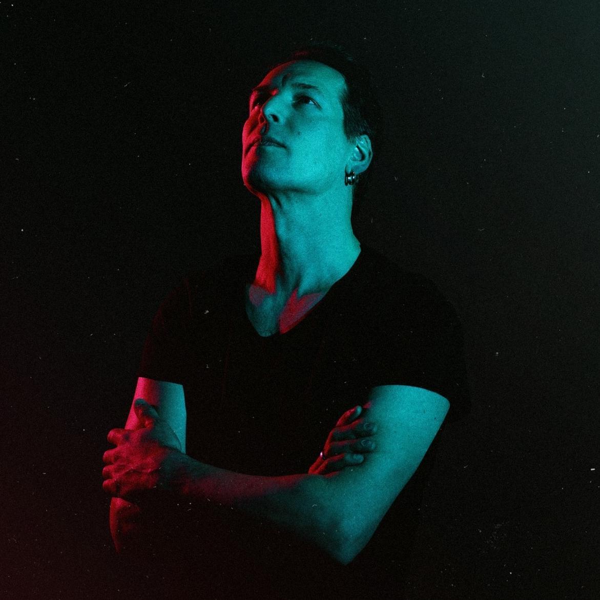Dynamic cover art