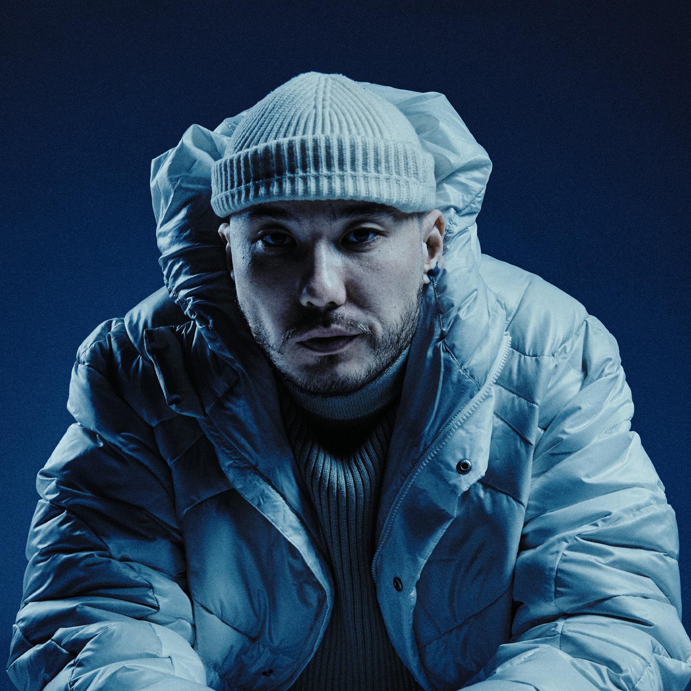 Artist chip image