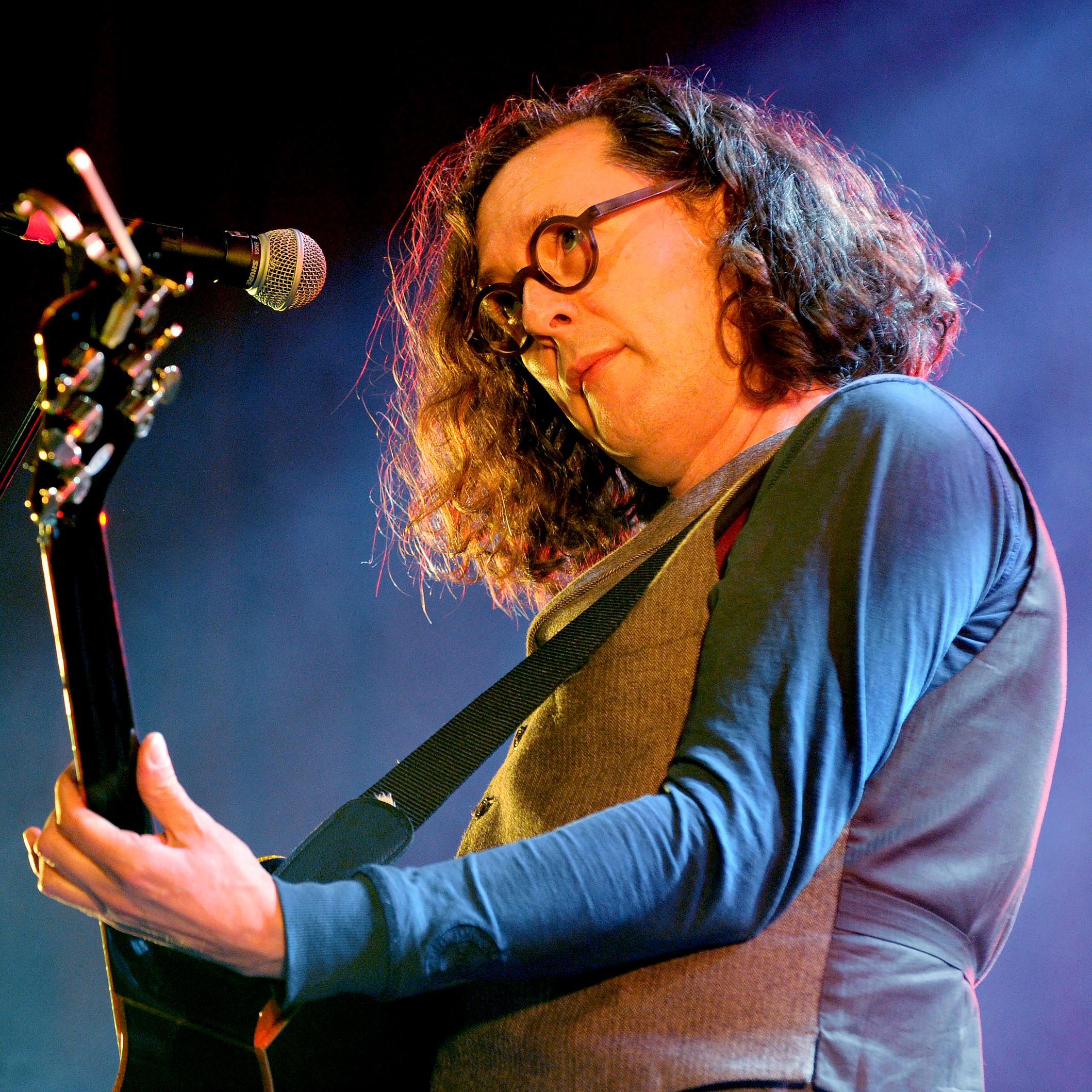 Miles Hunt