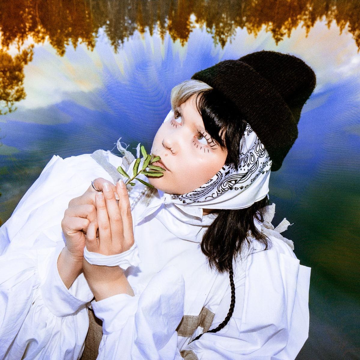 Dynamic cover art