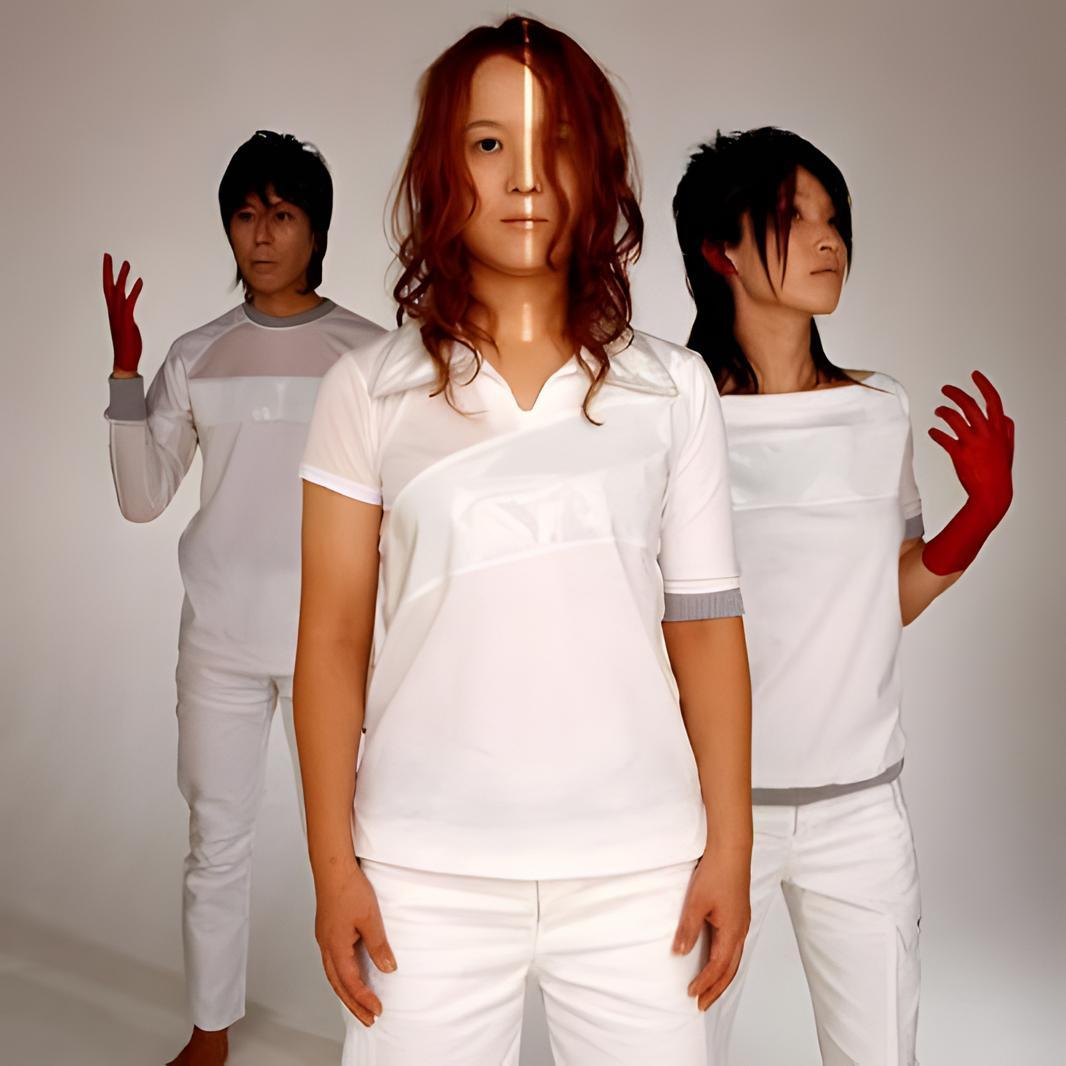 Dynamic cover art