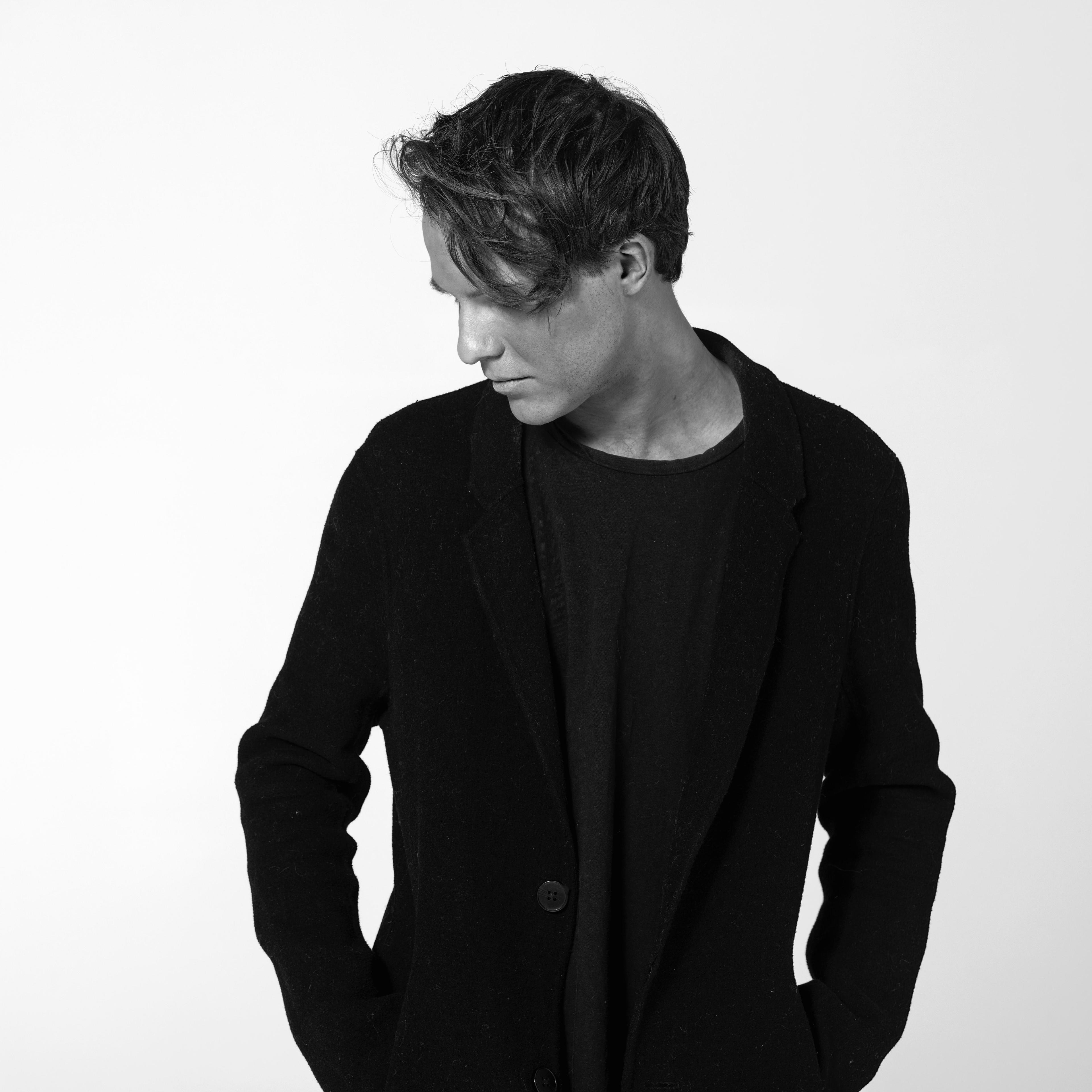 Artist chip image