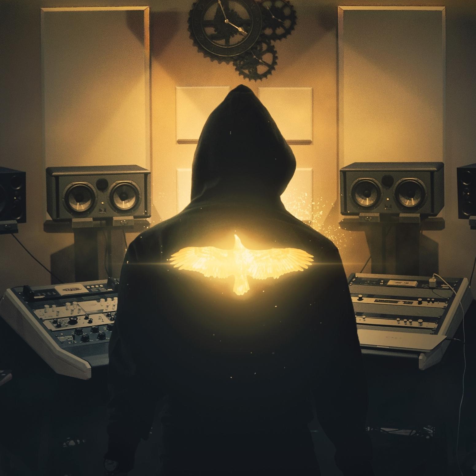 Dynamic cover art