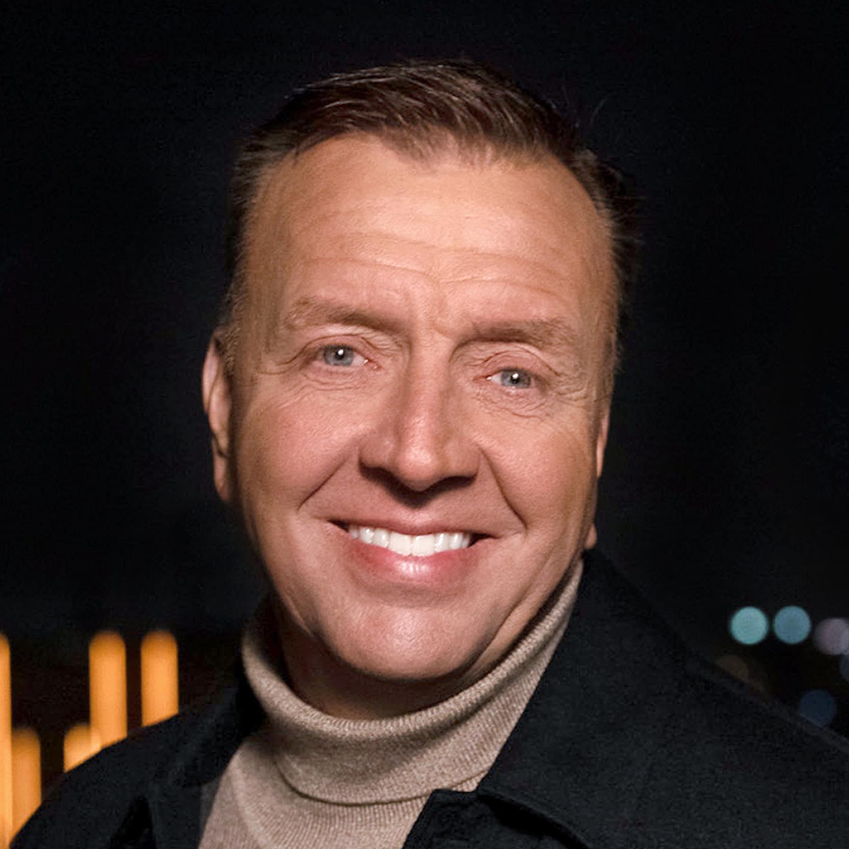 Artist chip image