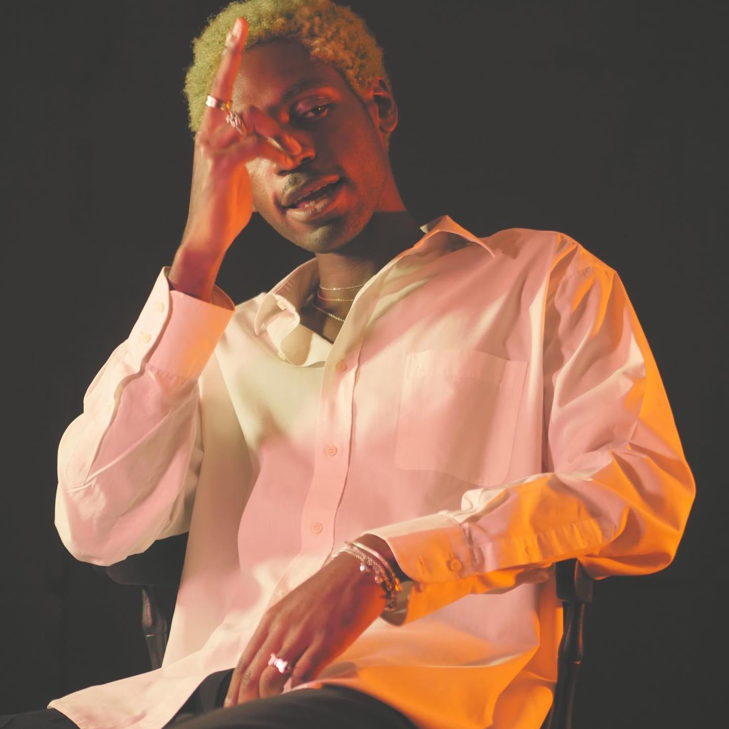 Dynamic cover art
