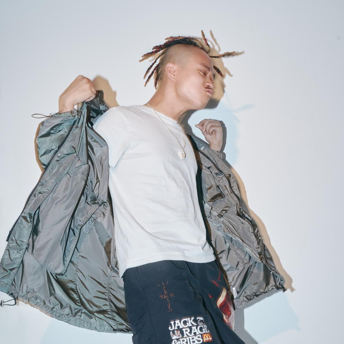 Dynamic cover art
