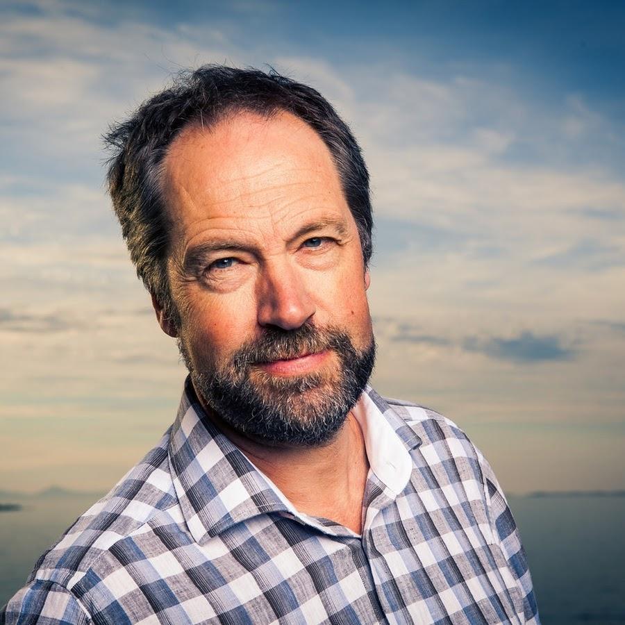 Artist chip image