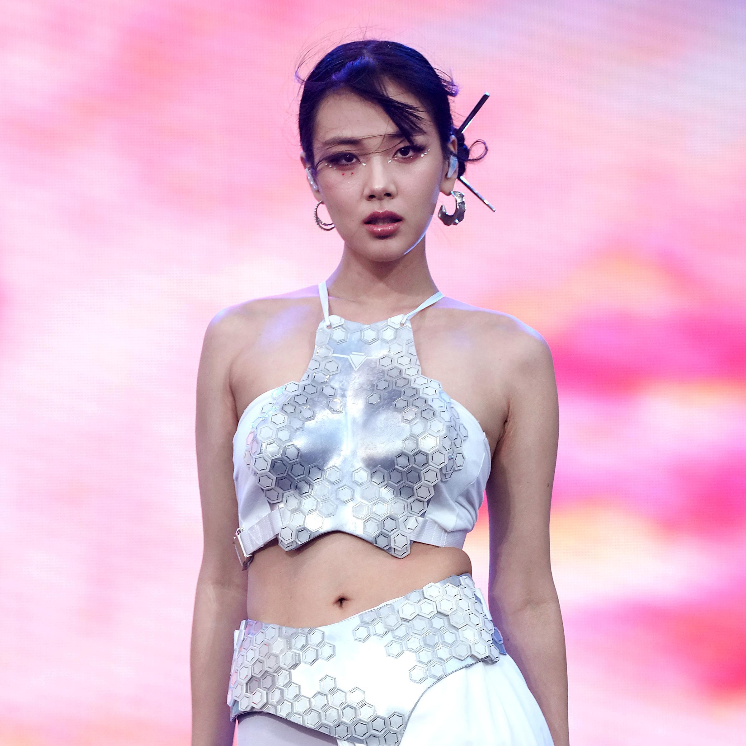 비비(BIBI) (BIBI)