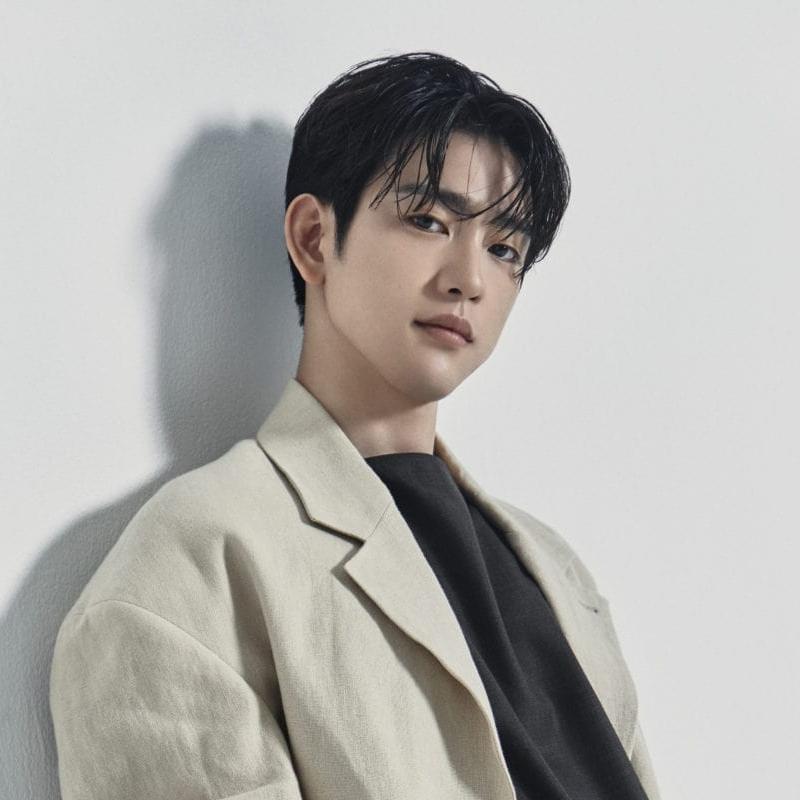 진영 (GOT7) (Jinyoung)