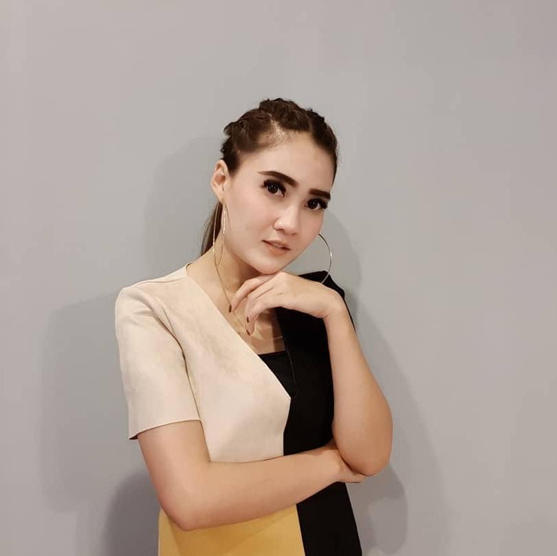 Nella Kharisma