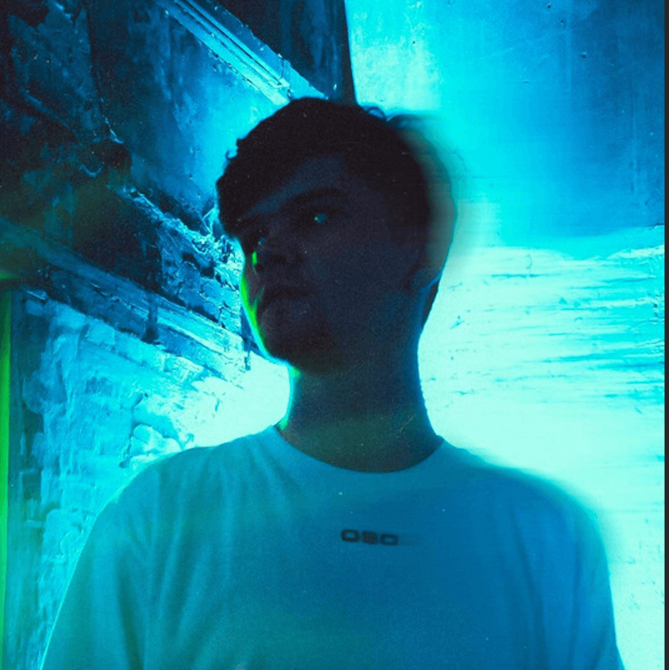 Dynamic cover art