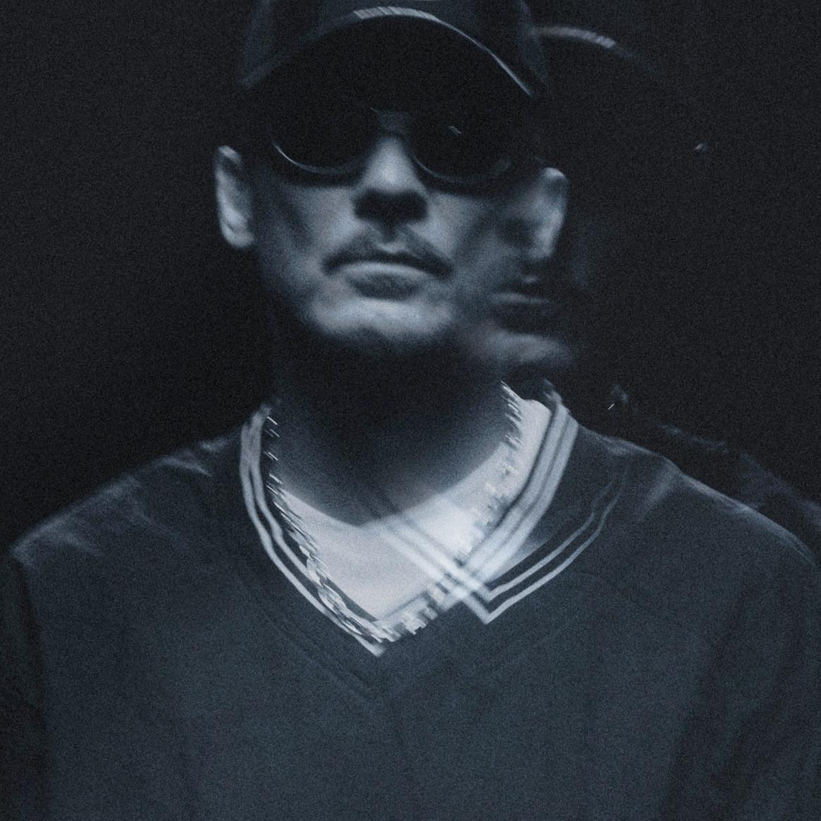 Artist chip image